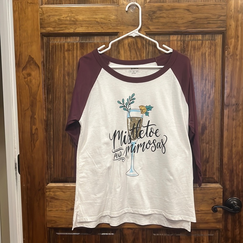 🍁 Christmas tee shirt 🍁